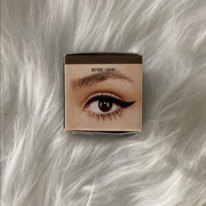 New in box NYX Tame & frame tinted Brow pomade